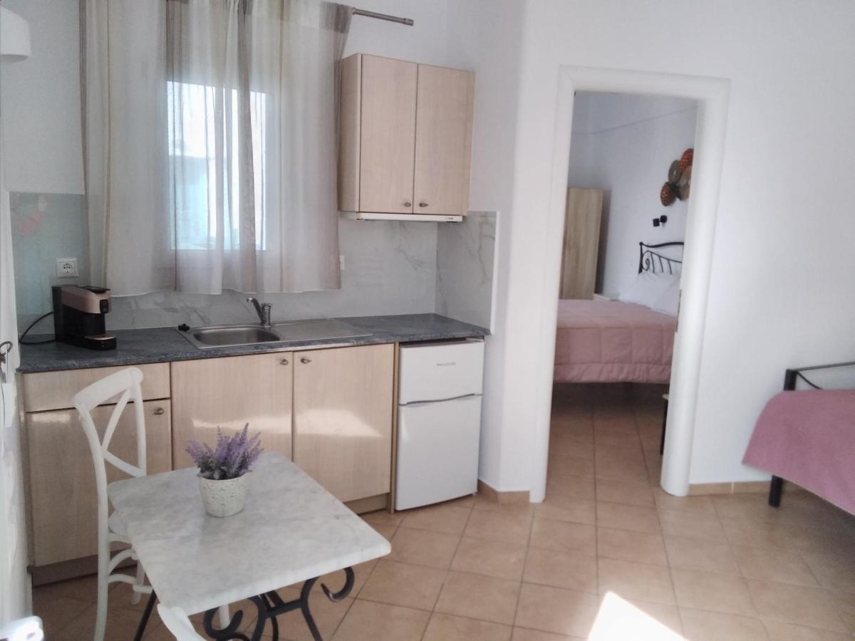 Celeste Apartments Орнос Екстер'єр фото