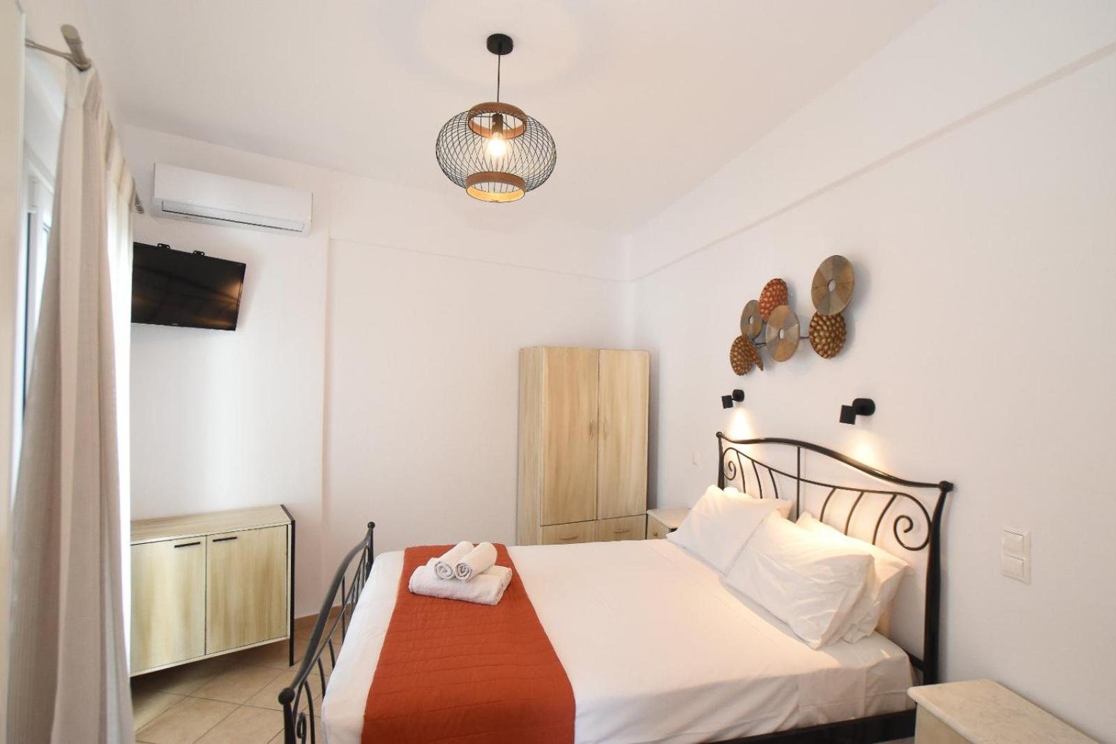 Celeste Apartments Орнос Номер фото