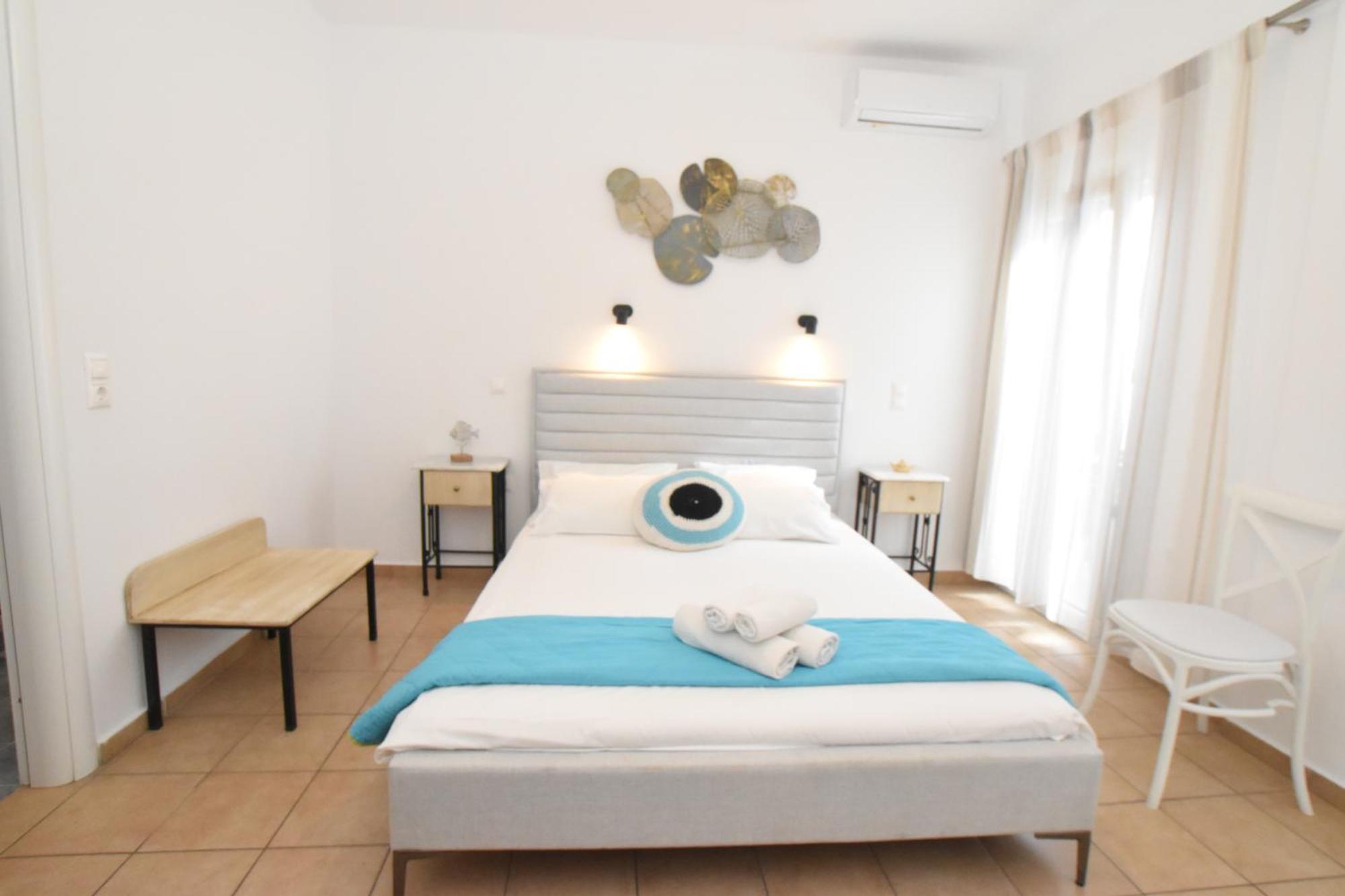 Celeste Apartments Орнос Екстер'єр фото