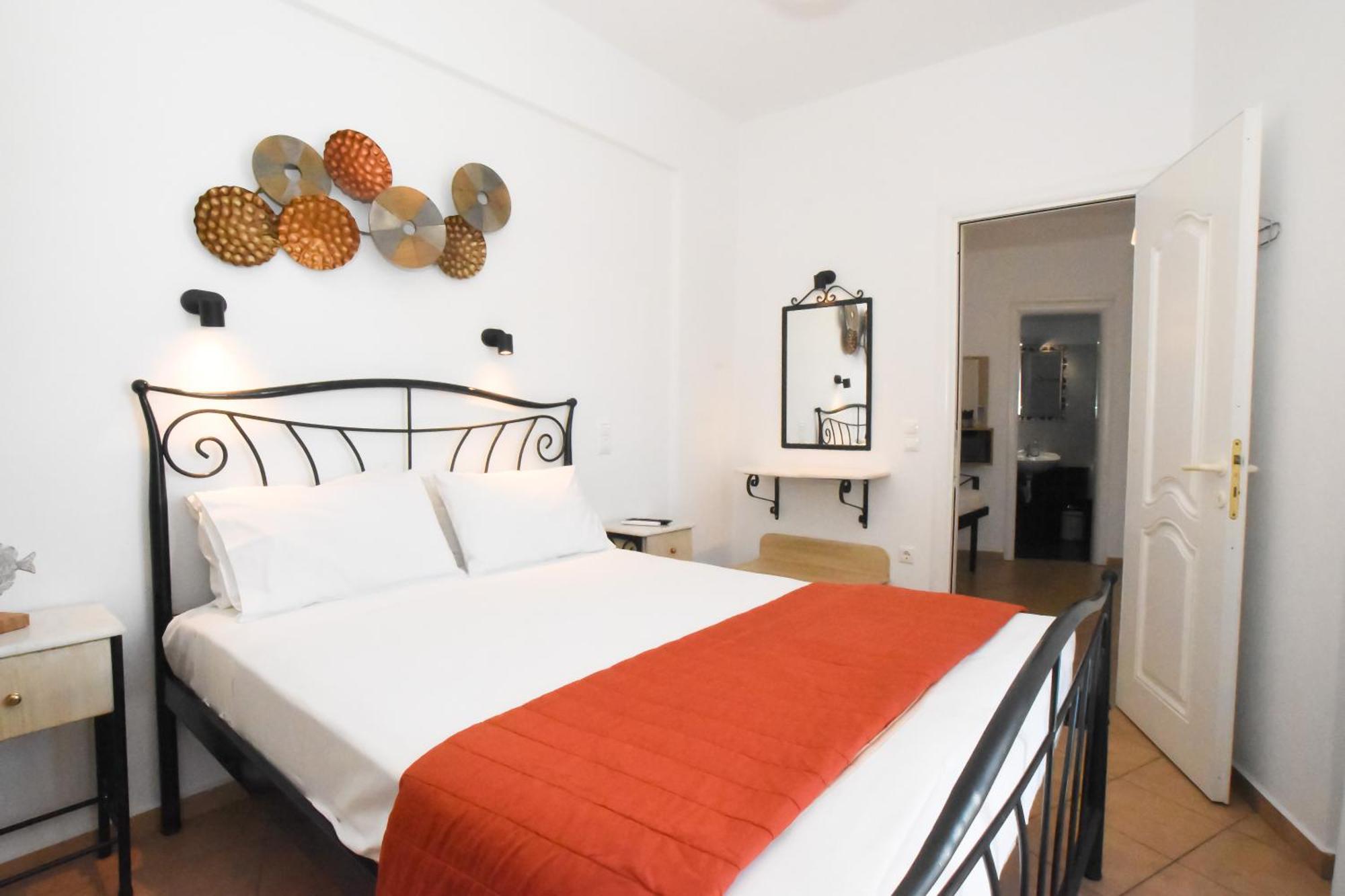 Celeste Apartments Орнос Екстер'єр фото
